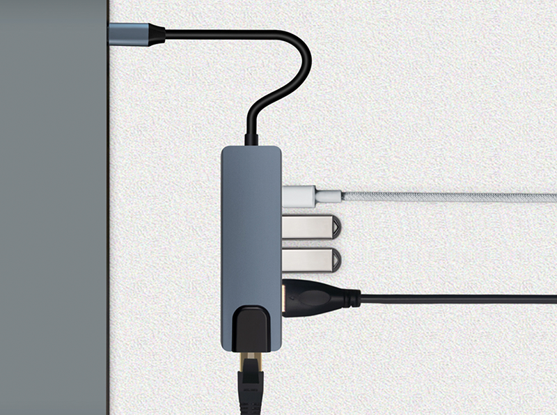USB-hub - корисний девайс, що полегшує життя
