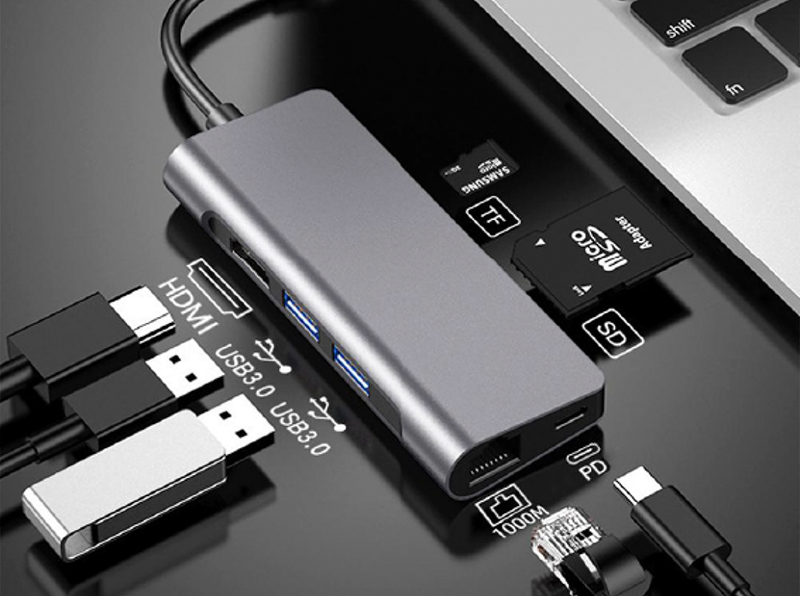 USB-hub - корисний девайс, що полегшує життя