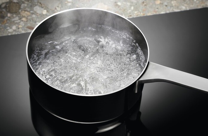 Варильна поверхня Electrolux CIV644