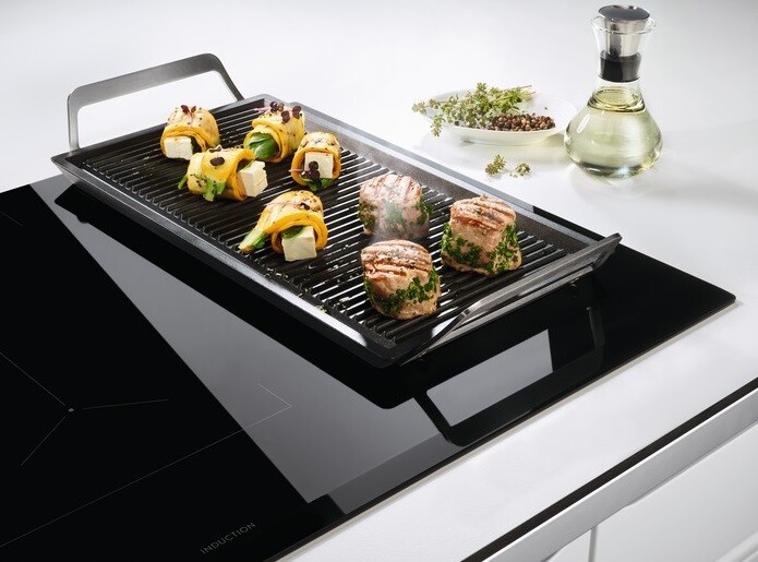 Варильна поверхня Electrolux CIV644