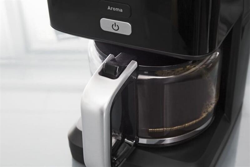 Кофеварка Tefal Smart`n`light CM600810