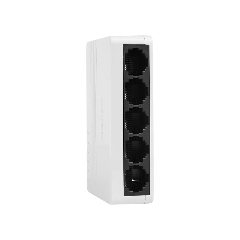 Комутатор Hikvision DS-3E0105D-E
