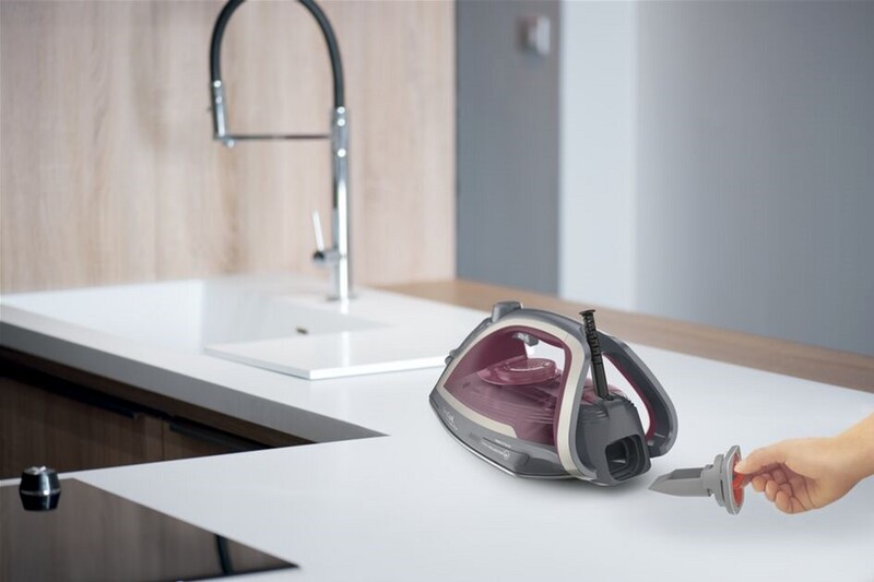 Утюг Tefal Ultragliss Plus FV6840E0