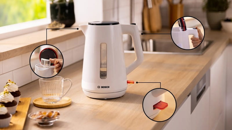 Электрочайник Bosch TWK1M121