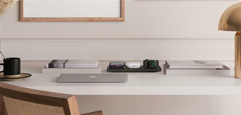 Безпровідний зарядний пристрій Belkin Boost Up Charge Pro 3-in-1 Wireless Charging Pad with MagSafe Black (WIZ016VFBK)