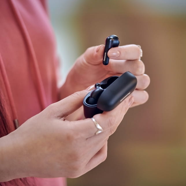 Bluetooth-гарнітура Panasonic RZ-B110WDG-K Black
