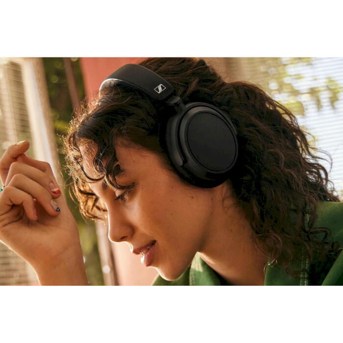 Bluetooth-гарнитура Sennheiser Accentum Plus Wireless Black (700176)