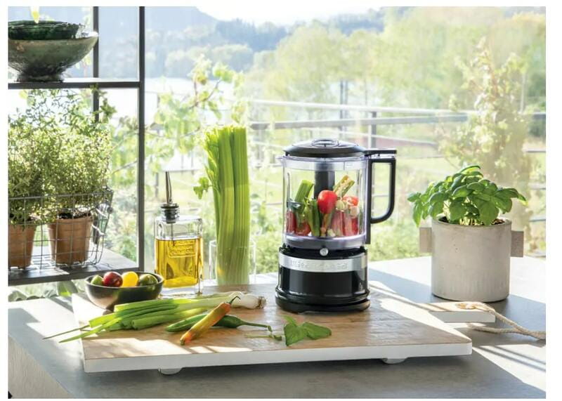 Кухонний мінікомбайн KitchenAid 5KFC0516EOB чорний