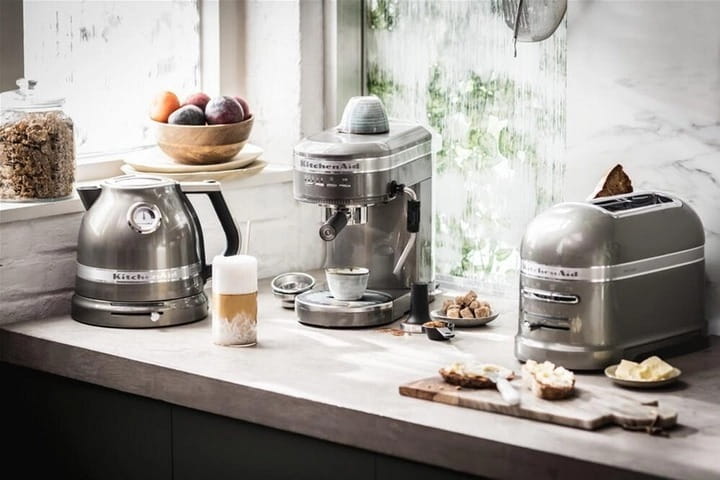 Электрочайник KitchenAid Artisan 5KEK1522EMS