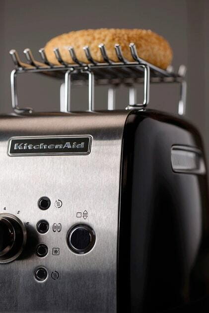 Тостер KitchenAid 5KMT221EOB Black
