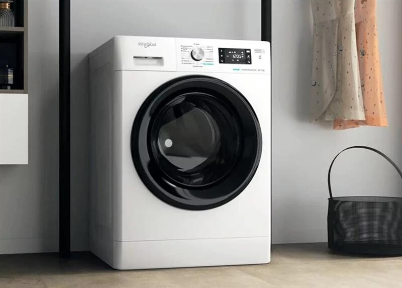 Стиральная машина с сушкой Whirlpool FFWDB 976258 BV UA