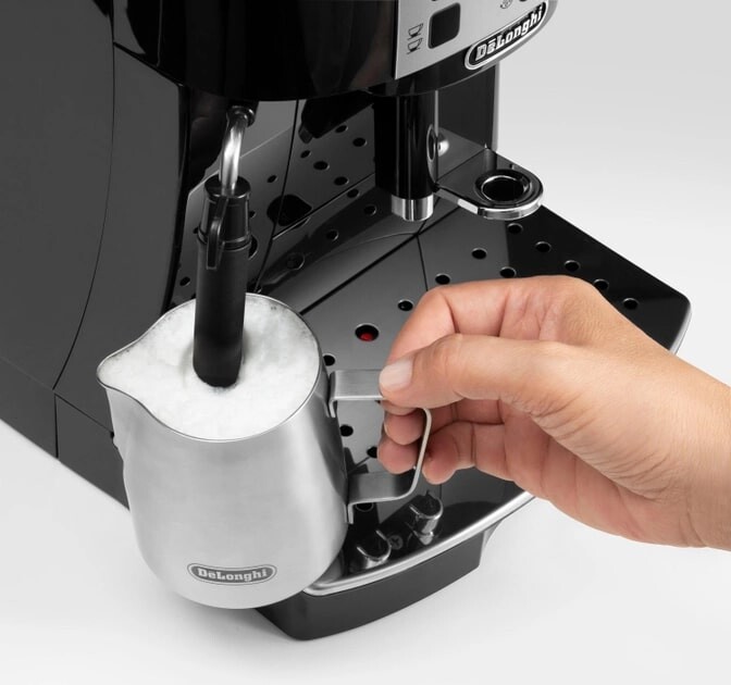 Кавомашина Delonghi Magnifica S ECAM 22.112 B