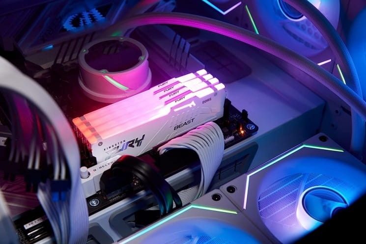 Модуль пам`ятi DDR5 32GB/6000 Kingston Fury Beast RGB EXPO White (KF560C36BWEA-32)