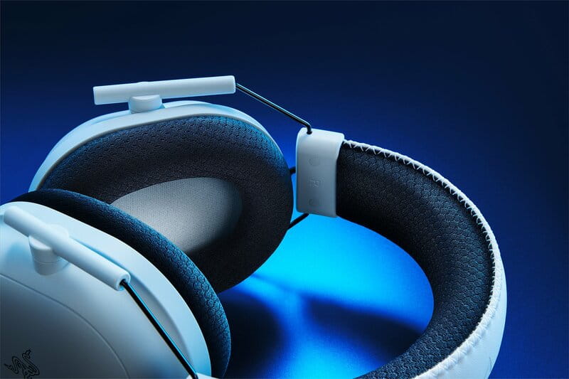 Bluetooth-гарнітура Razer BlackShark V2 Pro for PS5 White (RZ04-04530600-R3G1)