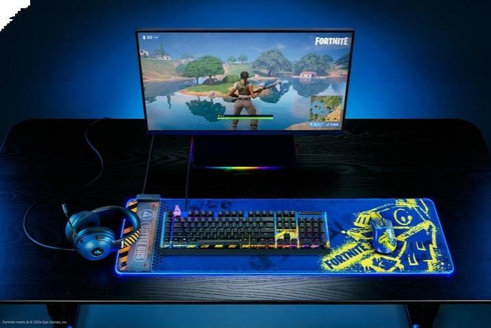 Ігрова поверхня Razer Goliathus Chroma Extended Fortnite (RZ02-02500800-R3M1)