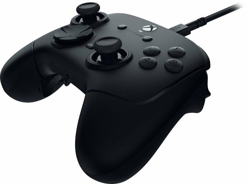 Геймпад Razer Wolverine V3 Tournament Edition Black (RZ06-05210100-R3M1)