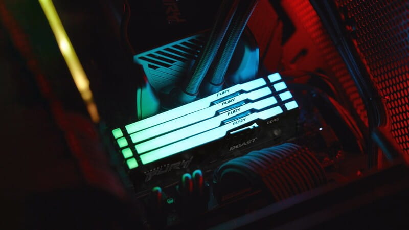 Модуль пам`яті DDR5 16GB/5600 Kingston Fury Beast RGB Black (KF556C40BBA-16)