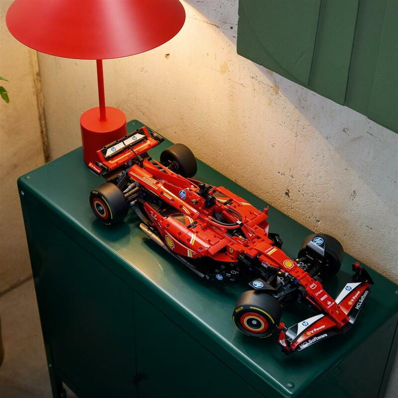 Конструктор LEGO Technic Автомобіль F1 Ferrari SF-24 (42207)