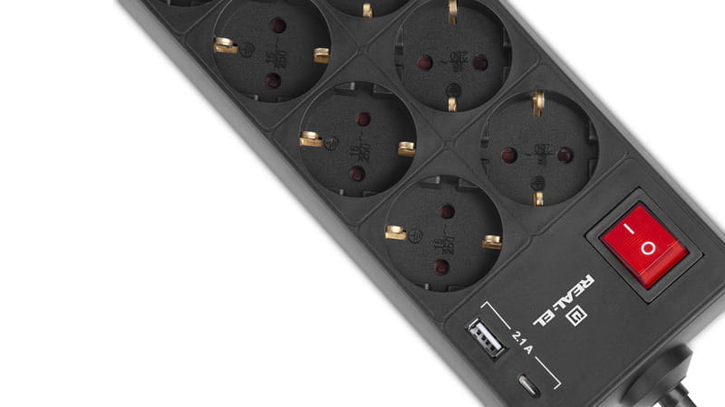 Фильтр питания REAL-EL RS-Protect 805 3м Black (EL122300043)