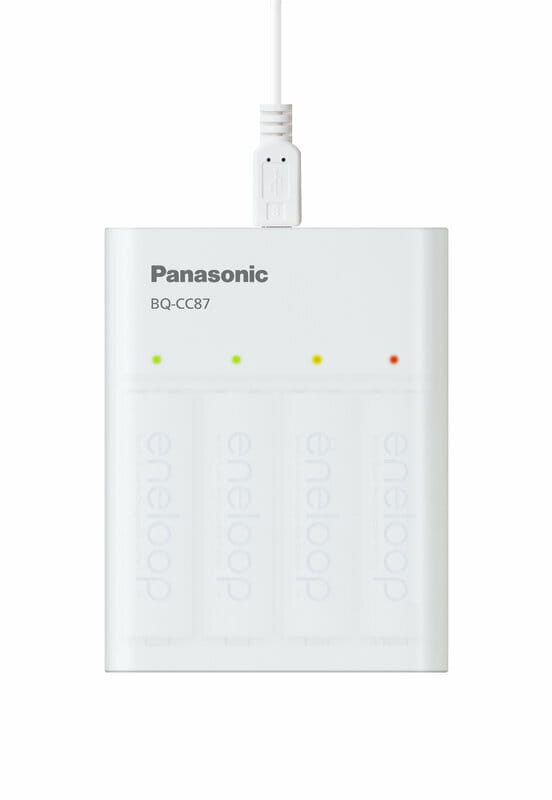 Зарядний пристрій Panasonic Eneloop ready USB in/out з функцією Power Bank