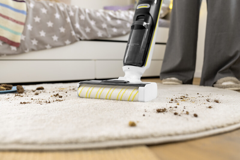Акумуляторний миючий пилосос Karcher FCV 4 (1.056-131.0)