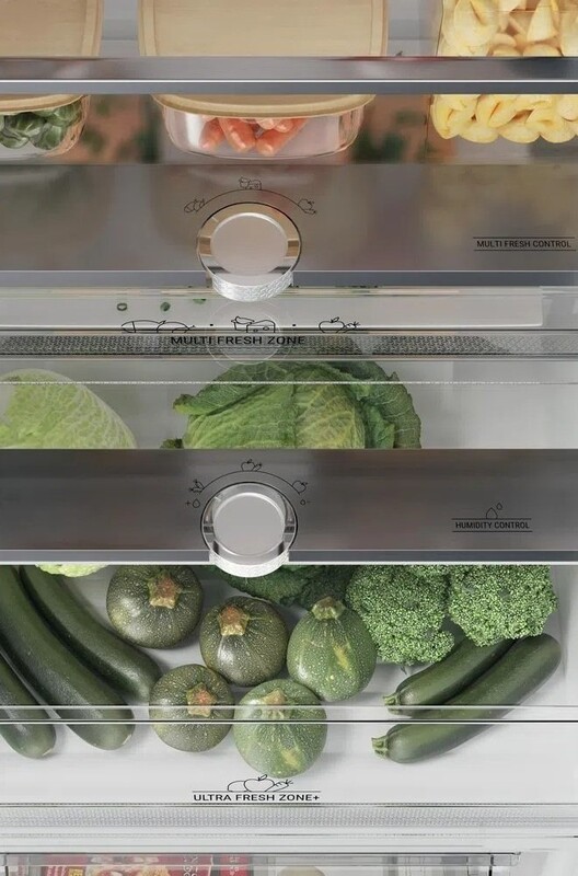 Встраиваемый холодильник Hotpoint-Ariston HAC20T321