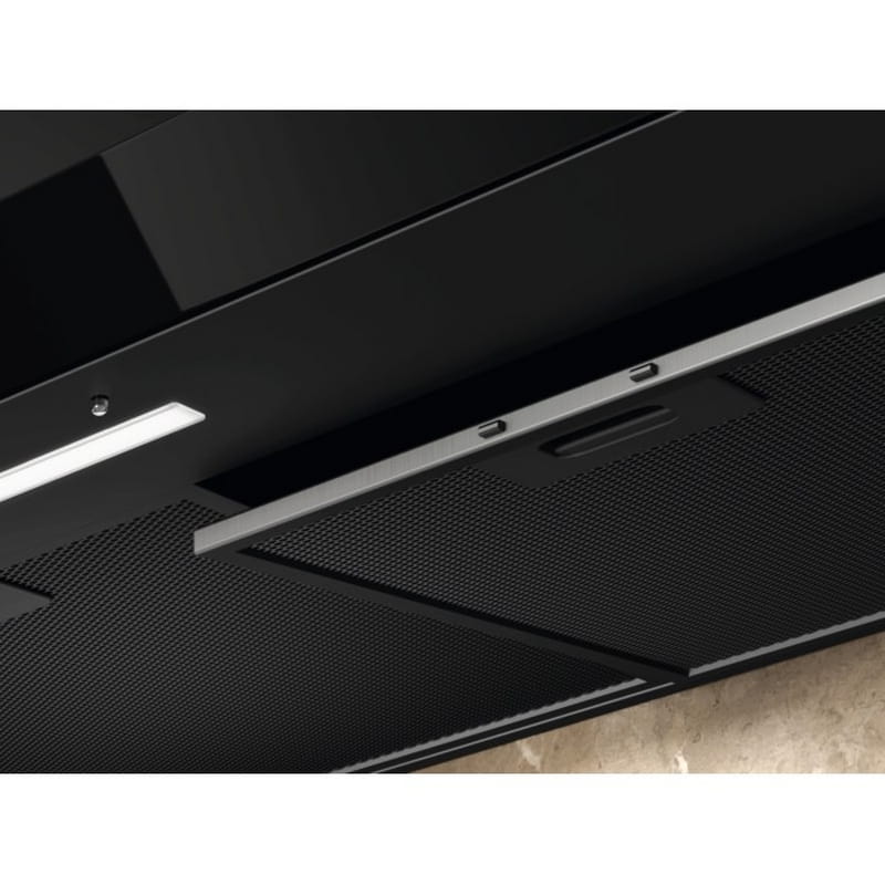 Вытяжка Electrolux LFT816K