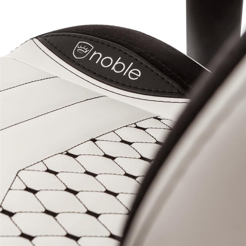 Кресло для геймеров Noblechairs Epic White/Black (NBL-PU-WHT-001)