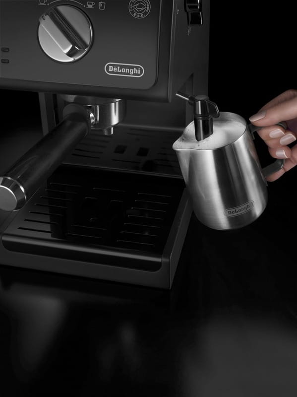 Кофеварка рожковая Delonghi ECP 31.21.BK