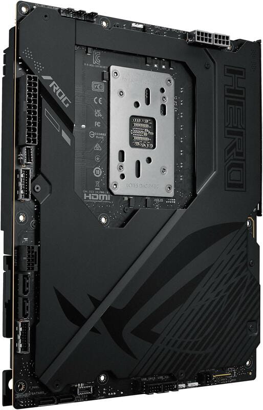 Материнская плата Asus ROG Crosshair X870E Hero BTF Socket AM5