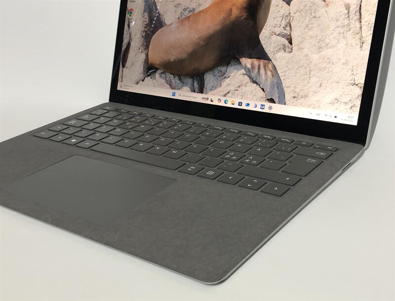 Ноутбук Microsoft Surface Laptop 4 1958 / 13.5" (2256x1504) IPS Touch / AMD Ryzen 5 4680U / 8GB / 256GB SSD / Win11Pro / Backlight - Б/у