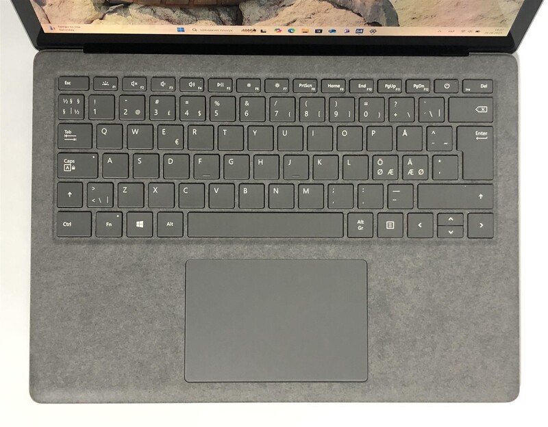 Ноутбук Microsoft Surface Laptop 4 1958 / 13.5" (2256x1504) IPS Touch / AMD Ryzen 5 4680U / 8GB / 256GB SSD / Win11Pro / Backlight - Б/у