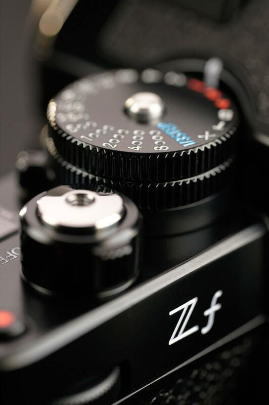 Цифрова фотокамера Nikon Zf body (VOA120AE)