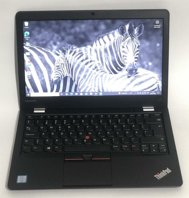 Ноутбук Lenovo ThinkPad 13 G2 / 13.3" (1366х768) / i3-7100U / 8GB / 128GB SSD / Win10Pro - Б/у