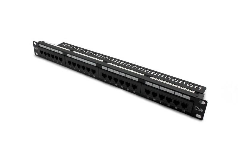 Патч-панель Digitus (DN-91524U) 19" 1U 24 порта 5e UTP