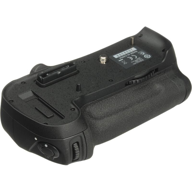 Батарейний блок Meike Nikon D800s (Nikon MB-D12) (DV00BG0034)