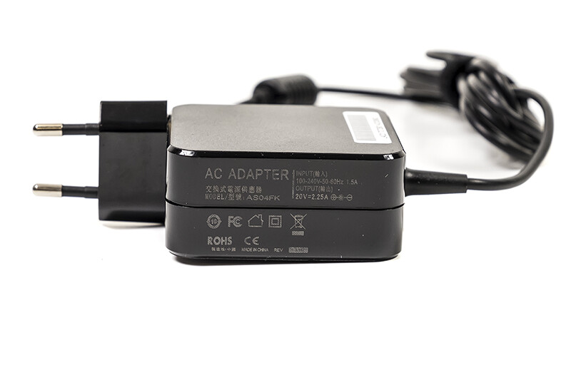 Блок живлення PowerPlant для ноутбука IBM/Lenovo 220V, 20V 45W 2.25A, 4.0х1.7мм, wall mount (WM-IB45H4017)
