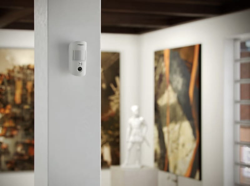 Бездротовий датчик руху Ajax HDR MotionCam Jeweller White