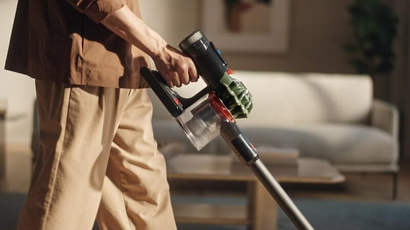 Акумуляторний пилосос Dyson V8 Cyclone Black (226587-01)