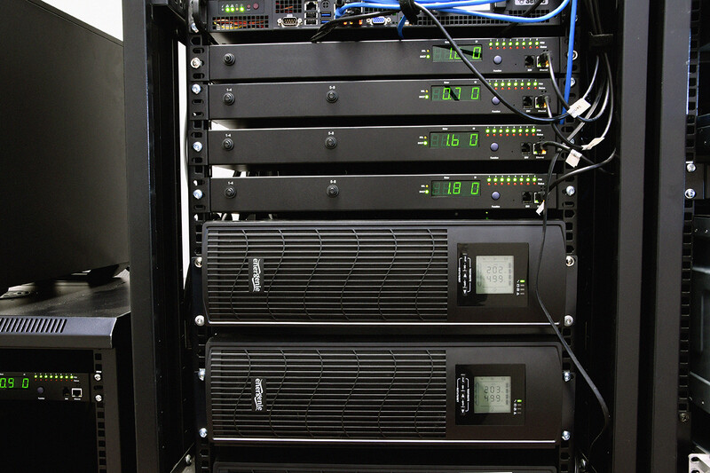 Джерело безперебійного живлення EnerGenie EG-UPSRACK-13 3000VA