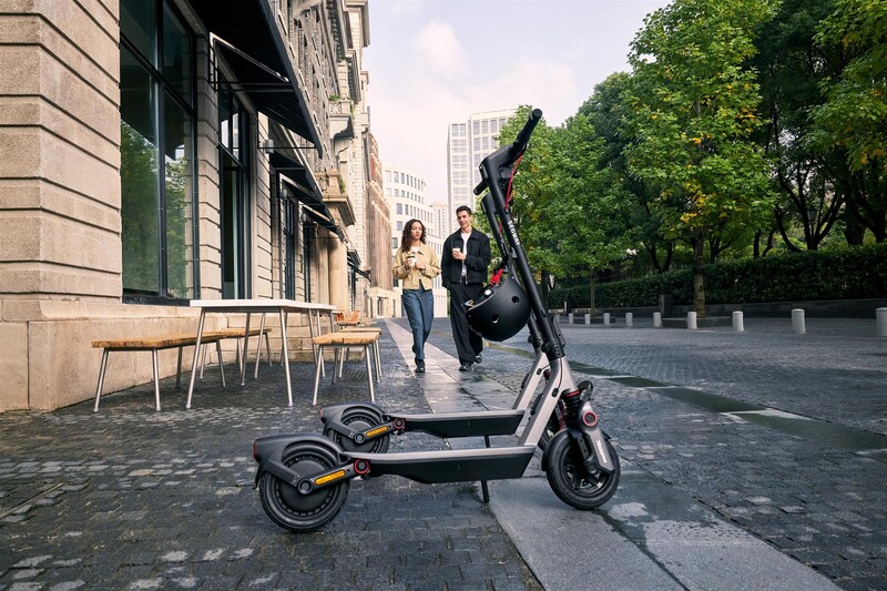 Электросамокат Segway Ninebot F3 E (AA.05.17.01.0005)