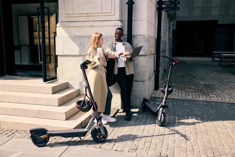 Електросамокат Segway Ninebot F3 PRO E (AA.05.17.02.0003)