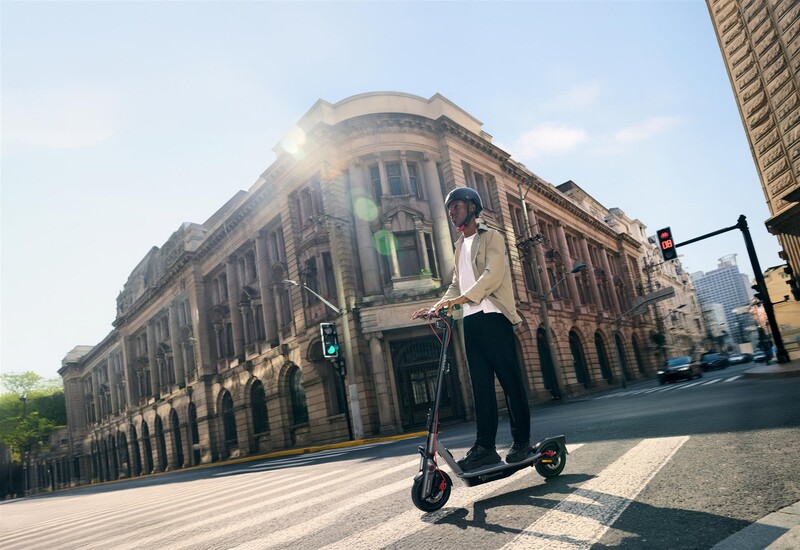 Електросамокат Segway Ninebot F3 PRO E (AA.05.17.02.0003)