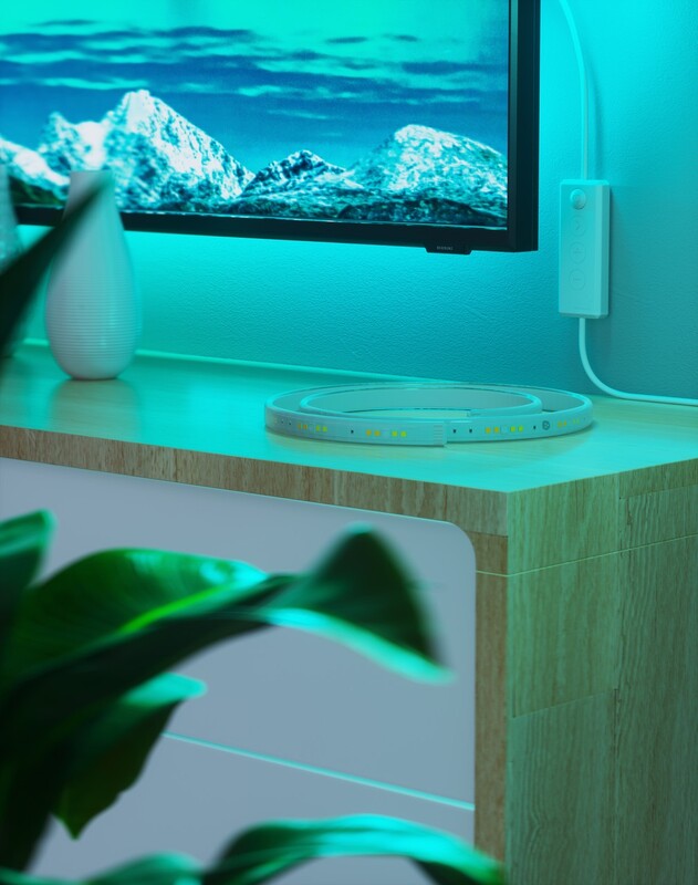 Розумна світлодіодна стрічка Nanoleaf Essentials Lightstrip Starter Kit Apple HomeKit, 2м (NL55-0002LS-2M)