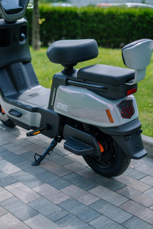 Електроскутер 2E FY70 Grey (2EESFYYS70J)
