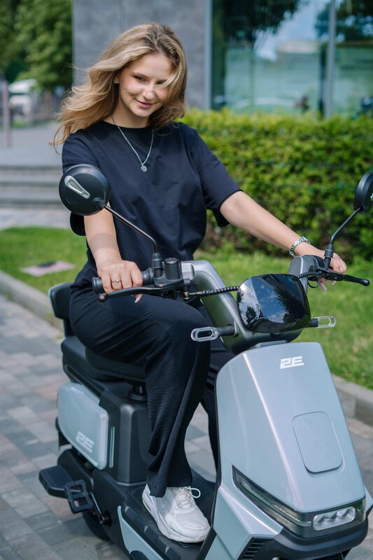 Електроскутер 2E FY70 Grey (2EESFYYS70J)