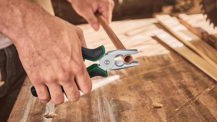 Плоскогубцы Bosch 2 шт. (1.600.A02.75H)