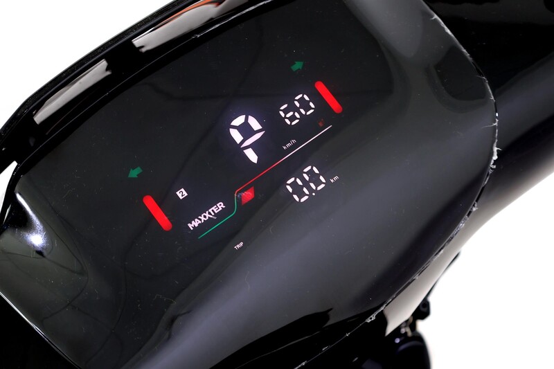 Електроскутер Maxxter Neon Black