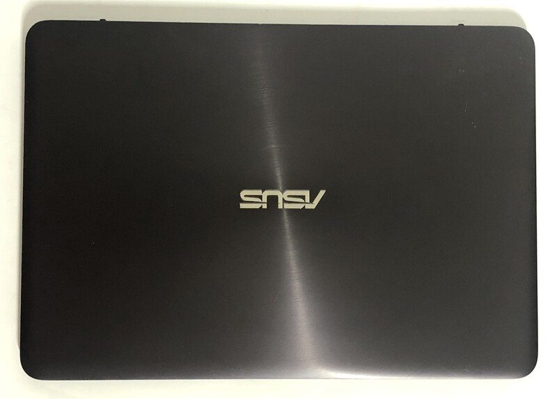 Ноутбук Asus ZenBook UX305C / 13.3" FullHD IPS / M3-6Y30 / 8GB / 128GB SSD / Win10 - Б/у
