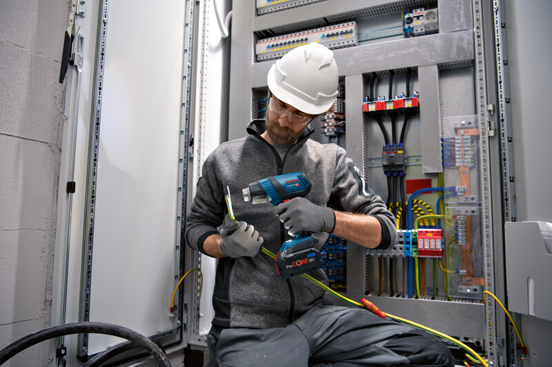 Фен строительный Bosch Professional GHG 18V-50 (0.601.2A6.500) без АКБ и ЗУ